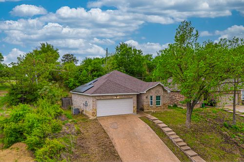 2801 Nw 17th St, Fort Worth, TX, 76106-5010 | Card Image