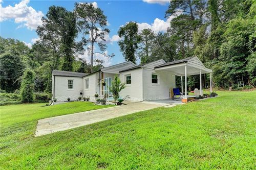 6654 Old Covington Rd, Lithonia, GA, 30058-7655 | Card Image