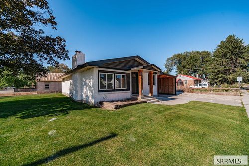 609 1st W, Ririe, ID, 83443-7737 | Card Image
