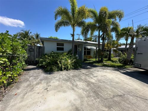 1779 Ne 16th St, Fort Lauderdale, FL, 33304-1358 | Card Image