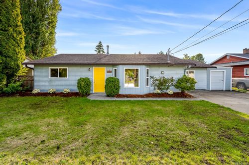2391 Tull Ave, Courtenay, BC, V9N7S1 | Card Image