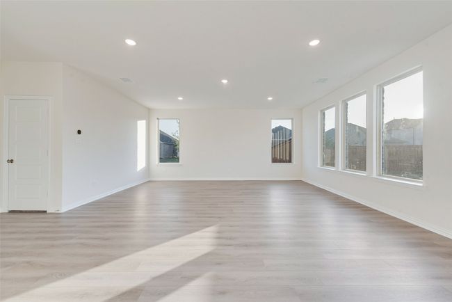 2903 Hanscom St, House other with 4 bedrooms, 3 bathrooms and null parking in Forney TX | Image 10