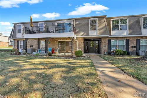 unit-g-1660 Blue Ridge Dr, Saint Louis, MO, 63125-2603 | Card Image