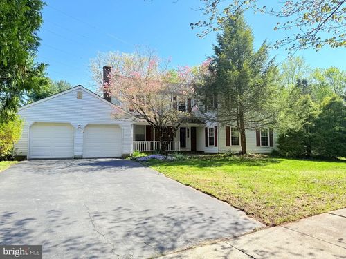 4 Cedar Ct, West Windsor, NJ, 08550-1824 | Card Image
