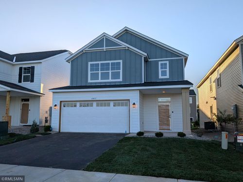 10422 Goodview Ave S, Cottage Grove, MN, 55016-6082 | Card Image