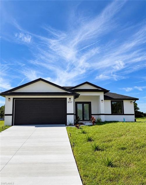 2057 S Montana Cir, Labelle, FL, 33935-5356 | Card Image