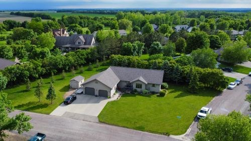 318 Gause Ave, Milbank, SD, 57252-3610 | Card Image