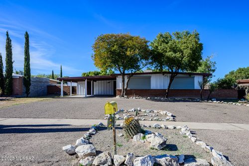 1241 N Camino Seco, Tucson, AZ, 85715-5628 | Card Image