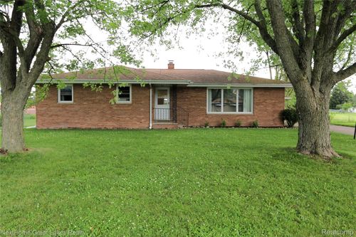 5595 Noreen Dr, Bay City, MI, 48706-3155 | Card Image