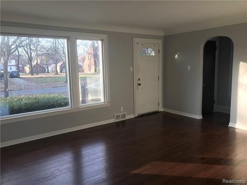 15874 Ashton Rd, Detroit, MI, 48223-1306 | Card Image