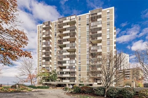 apt-112-25801 Lake Shore Blvd, Euclid, OH, 44132-1130 | Card Image