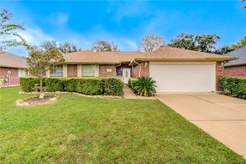 1411 Township Ct, Rosenberg, TX, 77471-6116 | Card Image