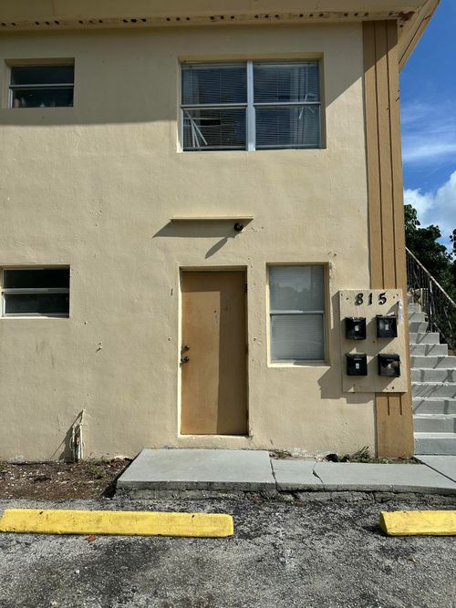1-815 4th St, West Palm Beach, FL, 33401-4163 | Card Image