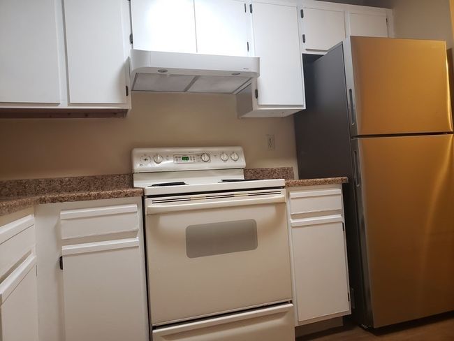 APT-13 - 80 Stanton St, Condo with 2 bedrooms, 1 bathrooms and 2 parking in Worcester MA | Image 7