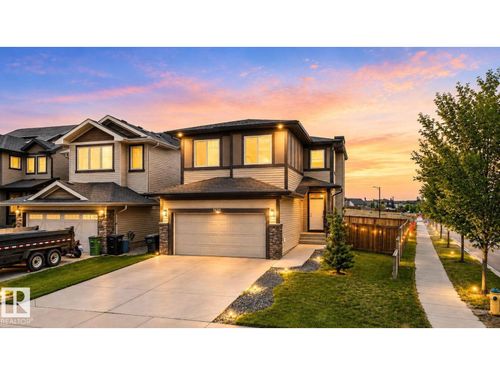 9628 221 St Nw, Edmonton, AB, T5T4N7 | Card Image