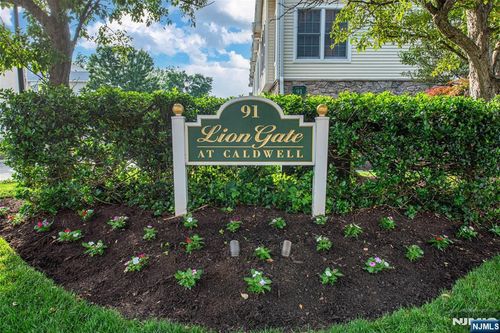91 Roseland Ave, Caldwell, NJ, 07006-5967 | Card Image