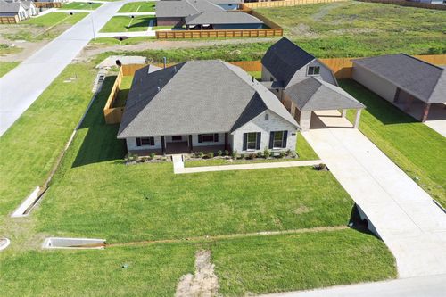2118 Chandler Dr, Dickinson, TX, 77539-2166 | Card Image