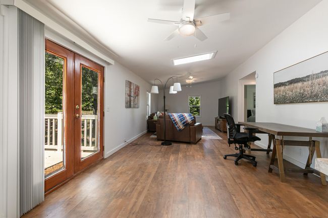 Open Office Area | Image 4