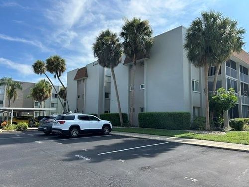 unit-256-1520 Glen Oaks Dr E, SARASOTA, FL, 34232-1124 | Card Image