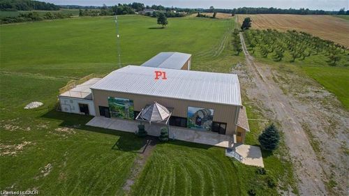 568 Ridge Rd, Stoney Creek, ON, L8J2Y6 | Card Image