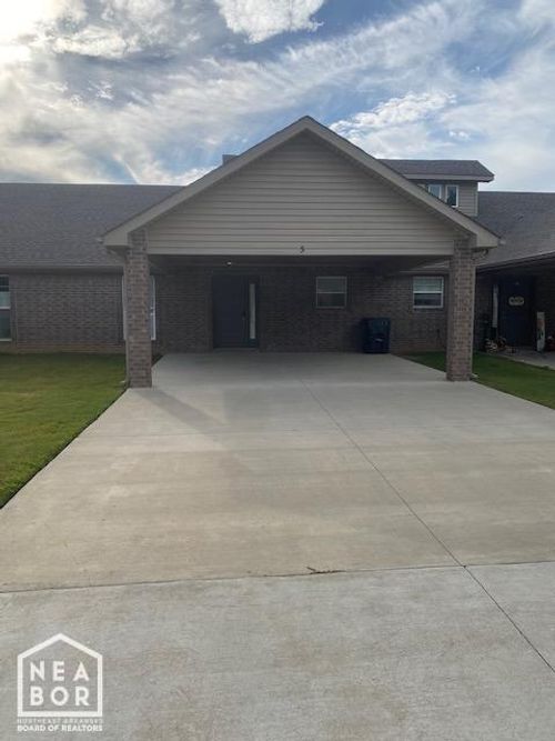 4710 Antosh Cir, Jonesboro, AR, 72404-5027 | Card Image