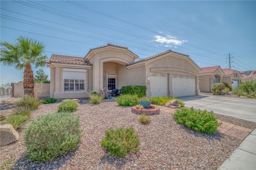 300 Vista Glen Street, Las Vegas, NV, 89145 | Card Image