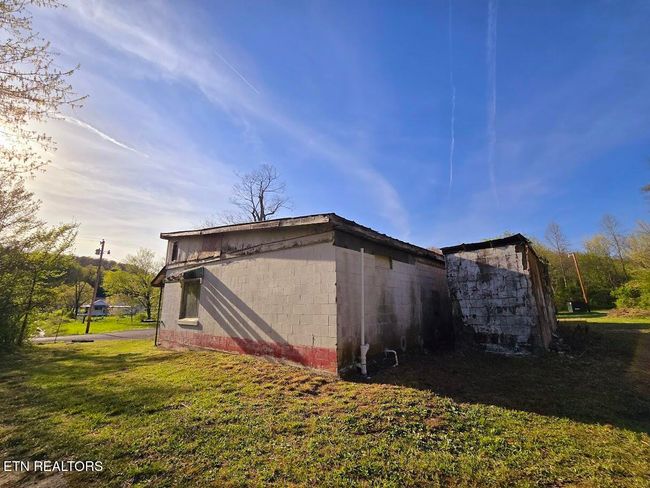 1204 Nashville Hwy, Home with 0 bedrooms, 0 bathrooms and null parking in Lancing TN | Image 4