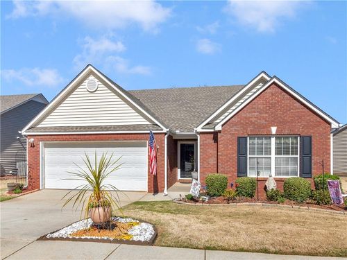 507 Mockingbird Ln, Loganville, GA, 30052-7388 | Card Image