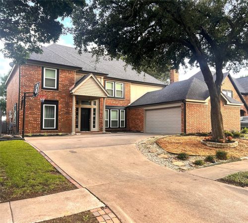 530 Palm Desert Dr, Garland, TX, 75044-5000 | Card Image