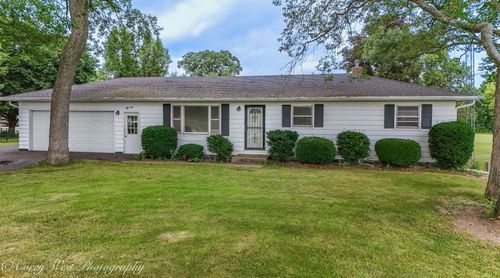 12799 Whipple Rd, Sycamore, IL, 60178-9027 | Card Image