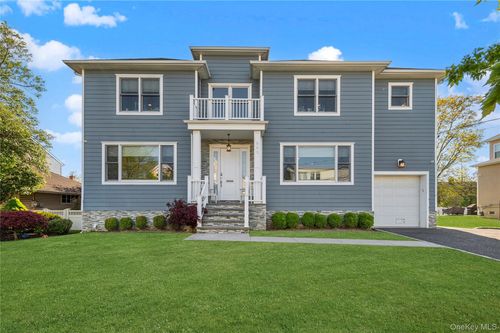553 Derby Ave, Woodmere, NY, 11598-2712 | Card Image