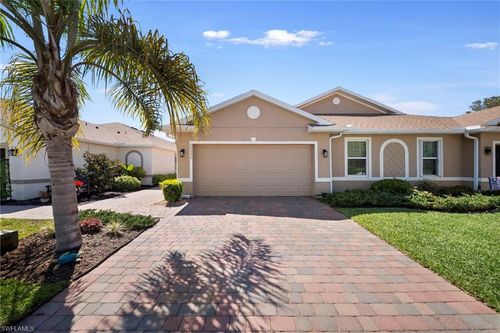 20099 Fiddlewood Ave, North Fort Myers, FL, 33917-8127 | Card Image