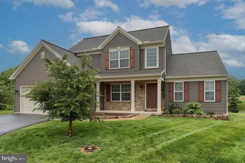 3 Blue Jay, ANNVILLE, PA, 17003 | Card Image