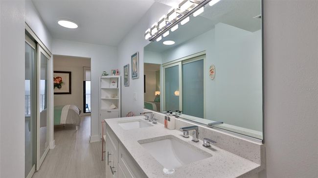 C020 - 1415 Ocean Shore Blvd, Condo with 2 bedrooms, 2 bathrooms and null parking in ORMOND BEACH FL | Image 9