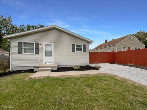 970 Morningview Ave, Akron, OH, 44305-1484 | Card Image