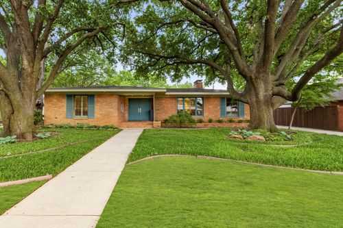 3822 Fairfax Avenue, Dallas, TX, 75209 | Card Image