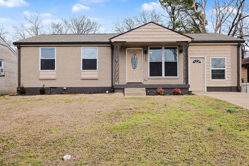 3208 Mayer Ln, Nashville, TN, 37218-3143 | Card Image