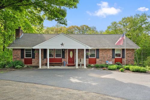 2 Pine Hill Rd, New Fairfield, CT, 06812-2206 | Card Image