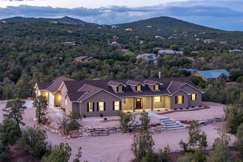 26 Jordan Ct, Sandia Park, NM, 87047-4608 | Card Image