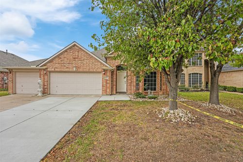 629 Rosarita Rd, Arlington, TX, 76002-4205 | Card Image