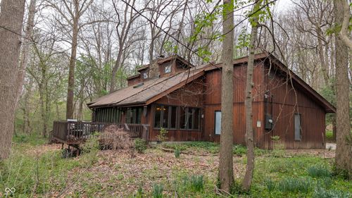 7953 Spring Mill Rd, Indianapolis, IN, 46260-2958 | Card Image