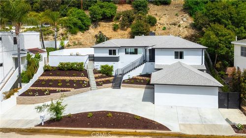 3900 Benedict Canyon Dr, Sherman Oaks, CA, 91423 | Card Image