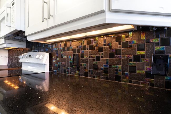 APT-415K - 1300 Sw 125 Th Ave, Condo with 2 bedrooms, 2 bathrooms and null parking in Pembroke Pines FL | Image 10
