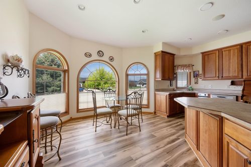 2340 Camaro Cir, Sturgis, SD, 57785-2589 | Card Image