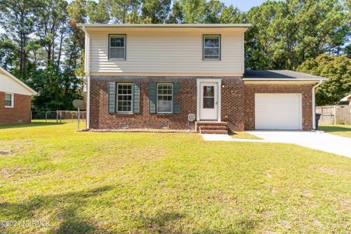 104 Meadowview Court, Jacksonville, NC, 28546 | Card Image