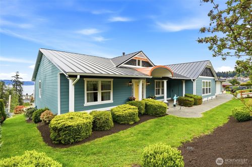 838 Gladstone Dr, Camano Island, WA, 98282-6659 | Card Image