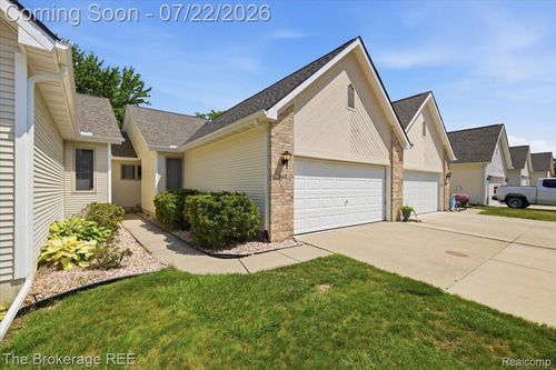 122-9417 Linda Dr, Davison, MI, 48423-1798 | Card Image