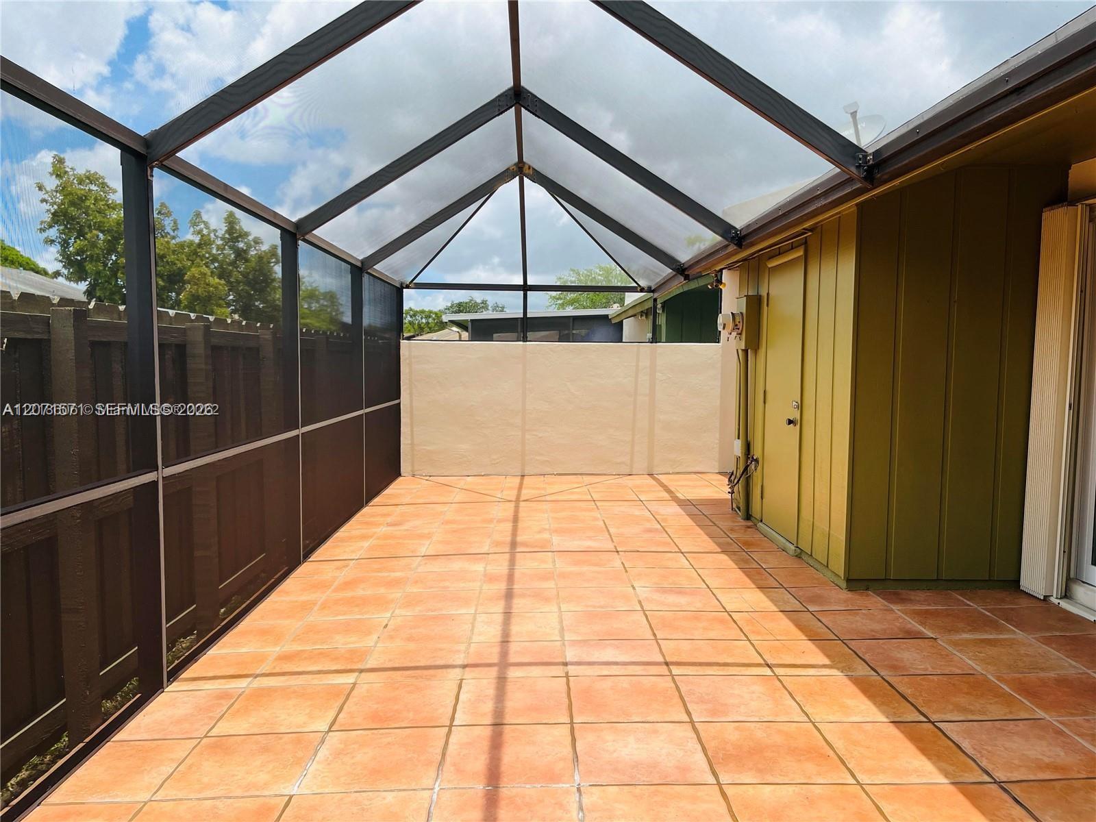 Residential Lease in Miami 2
