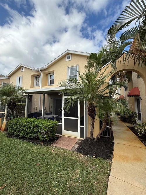372-372 Waterside Dr, Hypoluxo, FL, 33462-6174 | Card Image