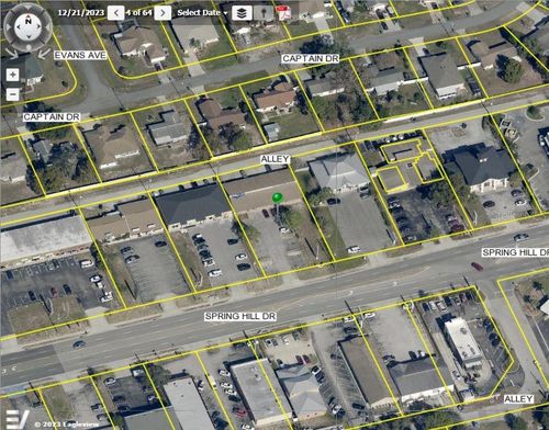 11001 Spring Hill Dr, SPRING HILL, FL, 34608-5052 | Card Image
